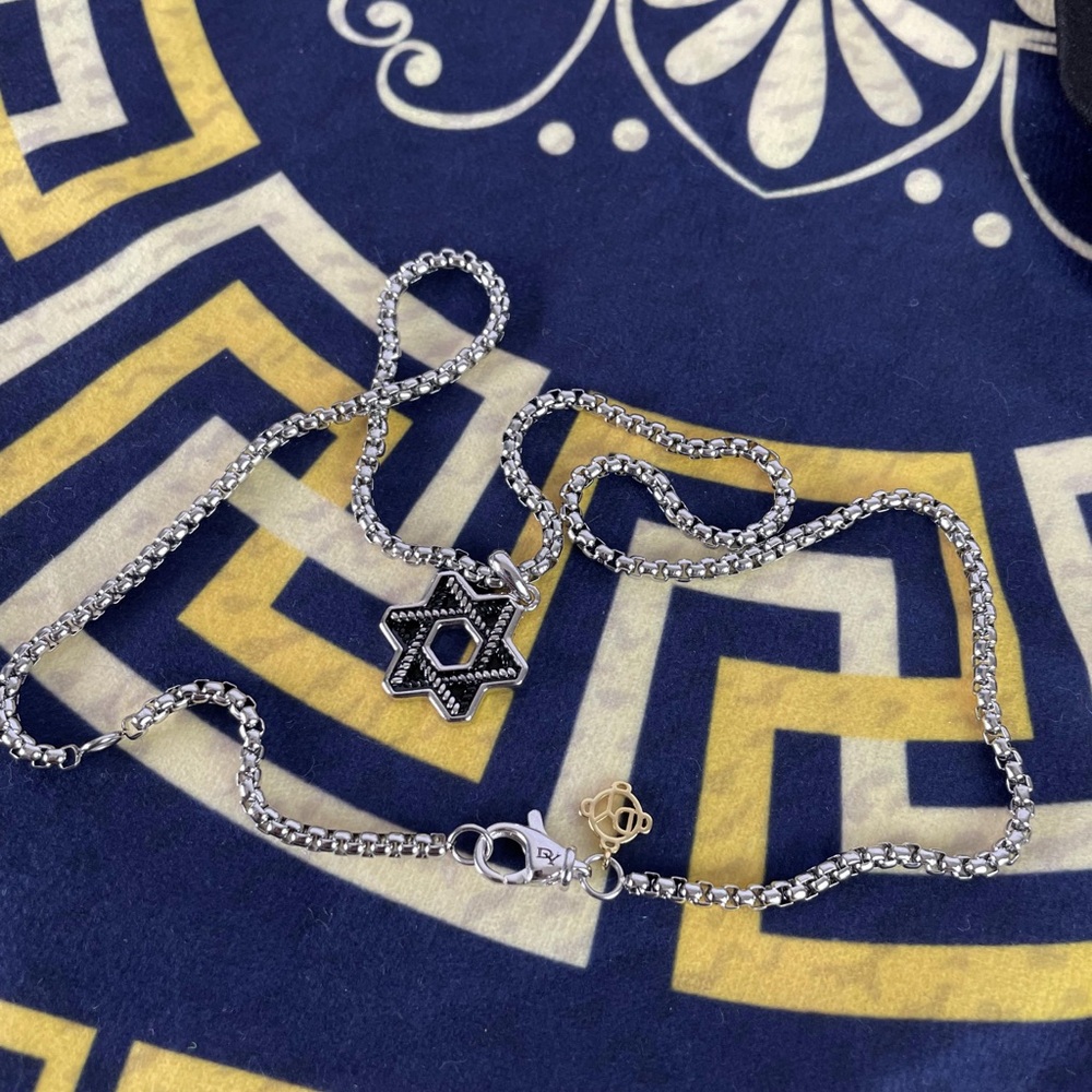 CABLE STAR OF DAVID AMULET IN STERLING SILVER - Picture 6 of 8